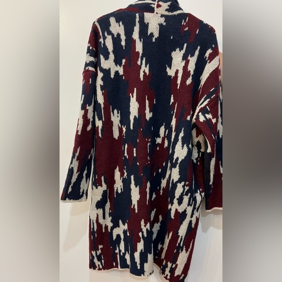Knox Rose long cardigan with gorgeous colorful print!!!😍 - Picture 4 of 5